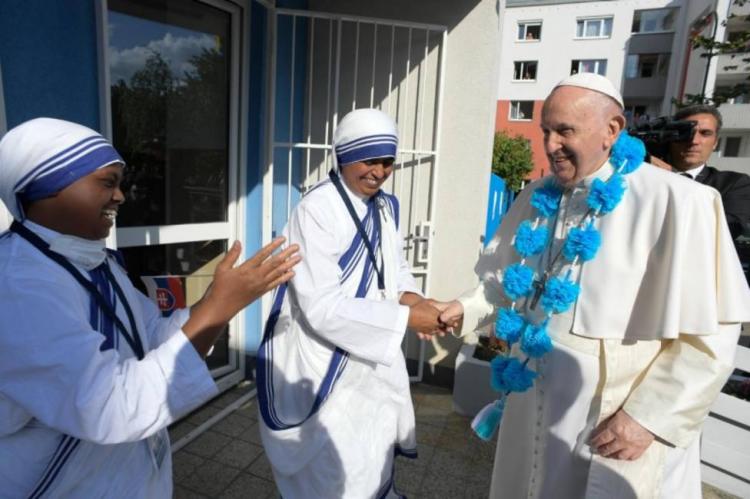 El papa Francisco, junto con los más necesitados y los enfermos en Bratislava El papa Francisco, junto con los más necesitados y los enfermos en Bratislava