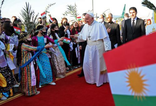 El Papa insta a respetar y defender a las mujeres iraquíes El Papa insta a respetar y defender a las mujeres iraquíes