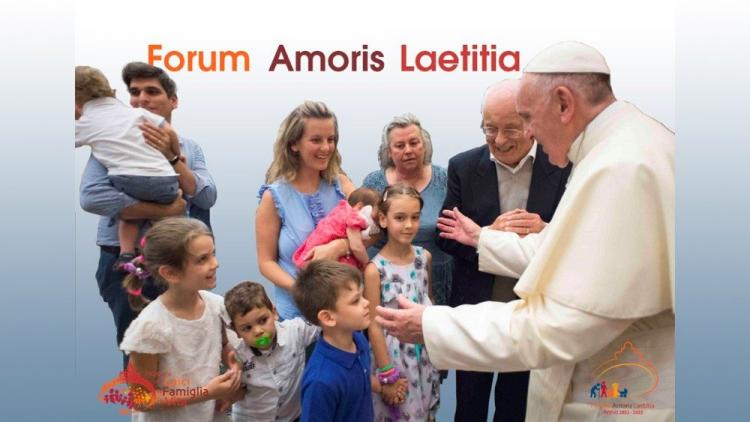 El Papa pide "escuchar a las familias" e involucrarlas en el compromiso eclesial El Papa pide "escuchar a las familias" e involucrarlas en el compromiso eclesial
