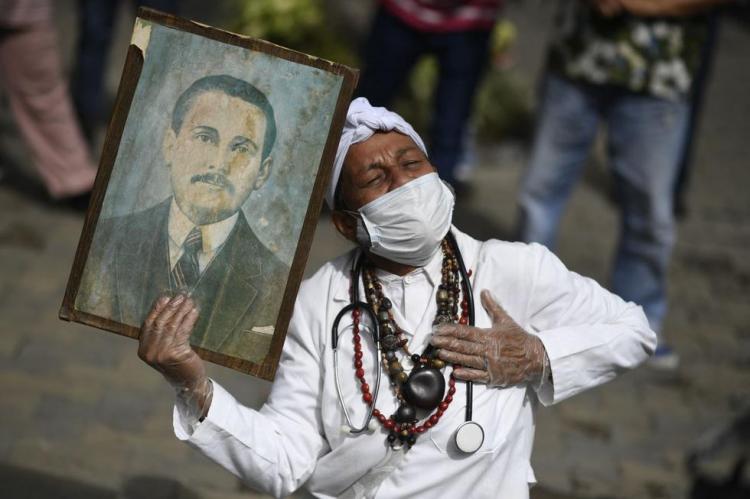 El Papa recordó al nuevo beato venezolano como "un médico lleno de ciencia y de fe" El Papa recordó al nuevo beato venezolano como "un médico lleno de ciencia y de fe"