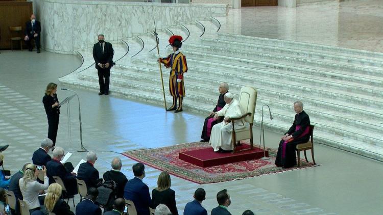El Papa: "Se necesitan leyes urgentes y justas para salvar el planeta" El Papa: "Se necesitan leyes urgentes y justas para salvar el planeta"