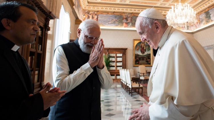 El primer ministro de la India invitó al papa Francisco a visitar su país El primer ministro de la India invitó al papa Francisco a visitar su país