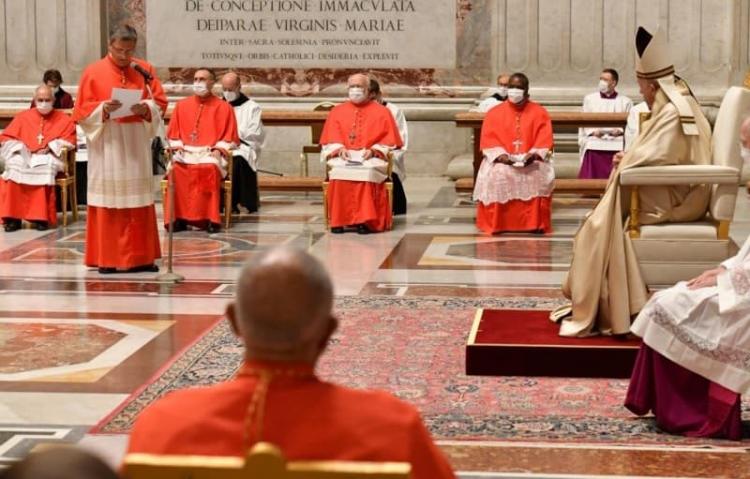 El próximo lunes el Papa presidirá un consistorio para la canonización de 7 beatos El próximo lunes el Papa presidirá un consistorio para la canonización de 7 beatos