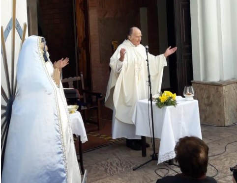 El sacerdote Alfonso Pablo Schätti celebró 50 años de sacerdocio El sacerdote Alfonso Pablo Schätti celebró 50 años de sacerdocio