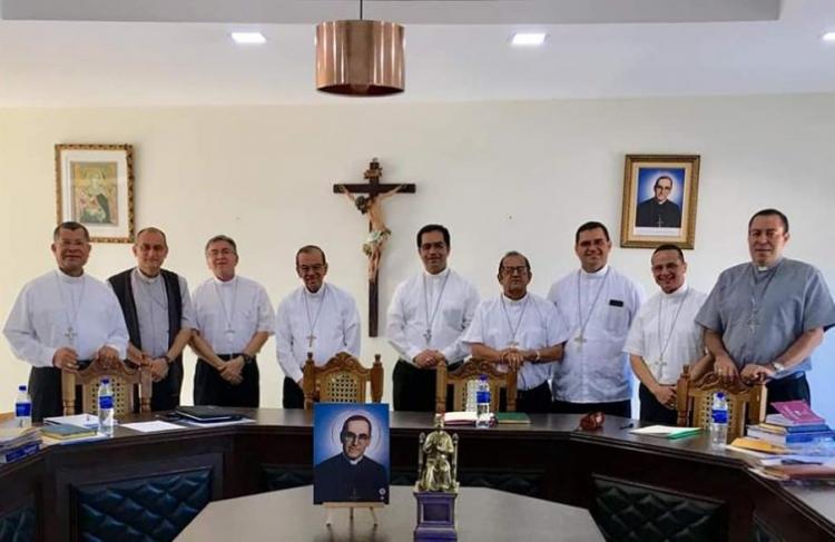 El Salvador: los obispos desaprueban la destitución de los jueces de la Corte Suprema El Salvador: los obispos desaprueban la destitución de los jueces de la Corte Suprema