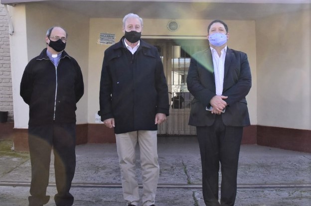 El Secretario de Culto visitó una parroquia de la diócesis de San Miguel El Secretario de Culto visitó una parroquia de la diócesis de San Miguel