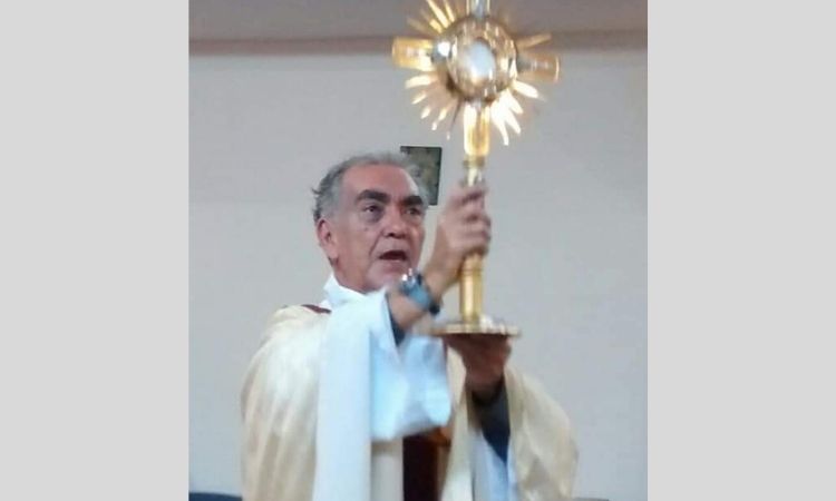 En memoria del padre Agustín Costa En memoria del padre Agustín Costa