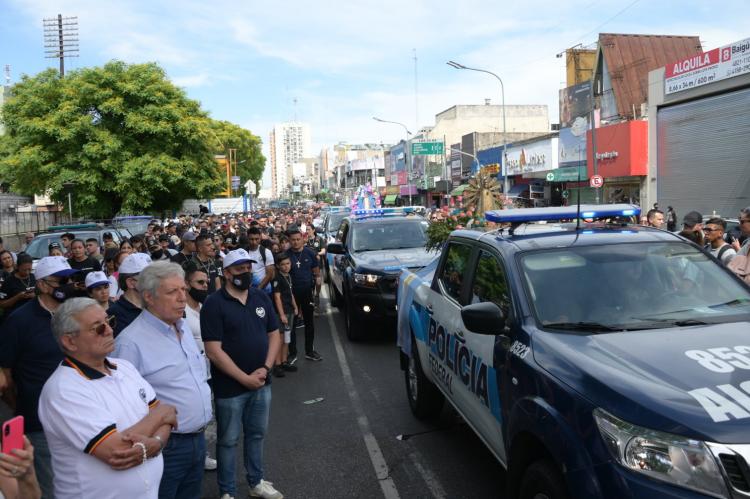 En su bicentenario, la Policía Federal peregrinó a Luján En su bicentenario, la Policía Federal peregrinó a Luján