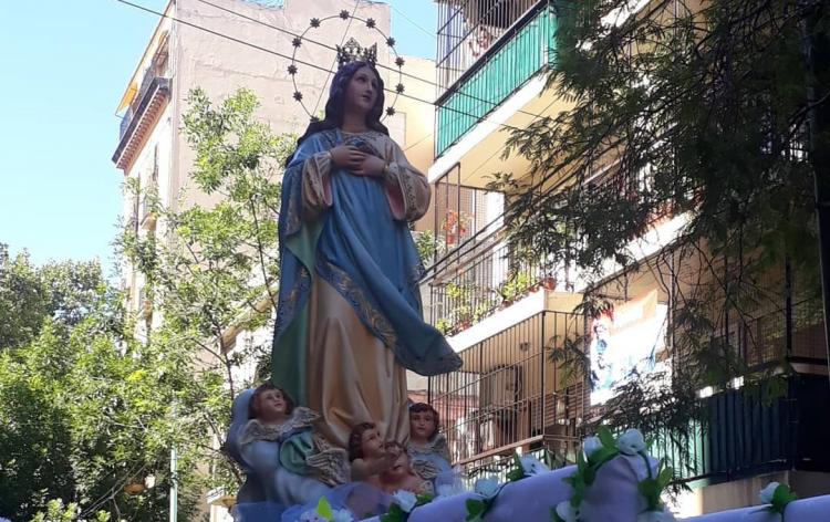 Fieles argentinos peregrinan a santuarios marianos por la fiesta de la Inmaculada Fieles argentinos peregrinan a santuarios marianos por la fiesta de la Inmaculada