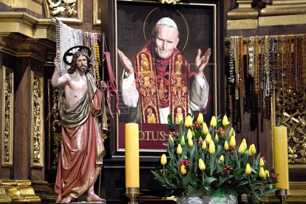 Fiesta litúrgica de San Juan Pablo II, el papa viajero y de la paz Fiesta litúrgica de San Juan Pablo II, el papa viajero y de la paz