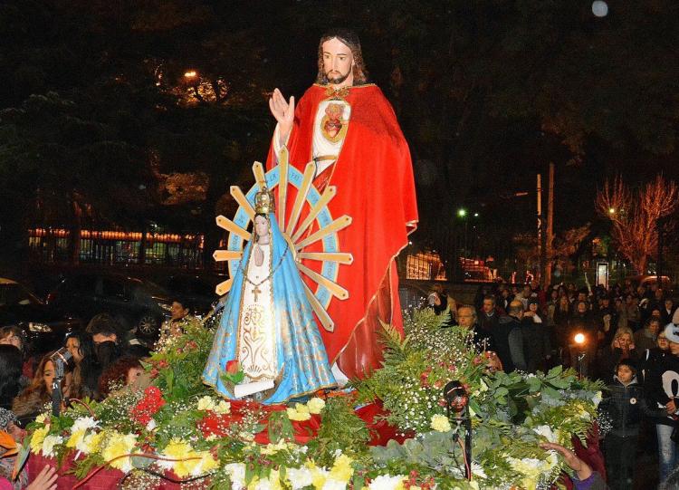 Fiestas patronales del Sagrado Corazón en Barracas Fiestas patronales del Sagrado Corazón en Barracas
