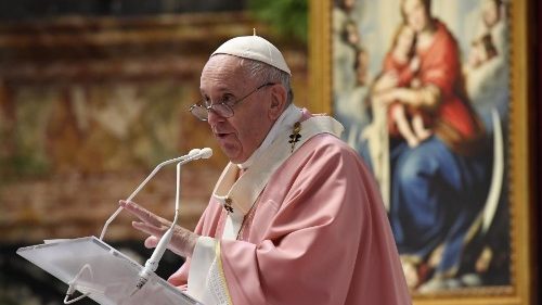 Francisco a los filipinos: "No tengan miedo de anunciar el Evangelio, de servir y de amar" Francisco a los filipinos: "No tengan miedo de anunciar el Evangelio, de servir y de amar"