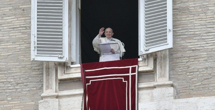 Francisco: "Jesús no es un espíritu, sino una Persona viva" Francisco: "Jesús no es un espíritu, sino una Persona viva"