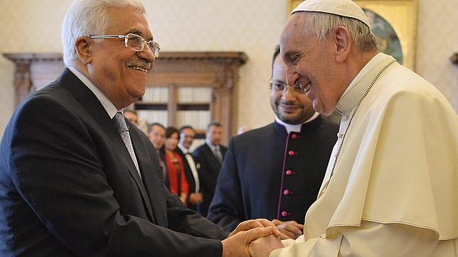 Francisco recibió al presidente palestino Abbas en el Vaticano Francisco recibió al presidente palestino Abbas en el Vaticano