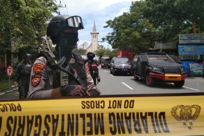 Francisco rezó por las víctimas del atentado en Indonesia Francisco rezó por las víctimas del atentado en Indonesia