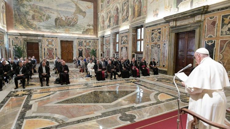 Francisco señala cuál es el anuncio que se convierte en el corazón de la catequesis Francisco señala cuál es el anuncio que se convierte en el corazón de la catequesis