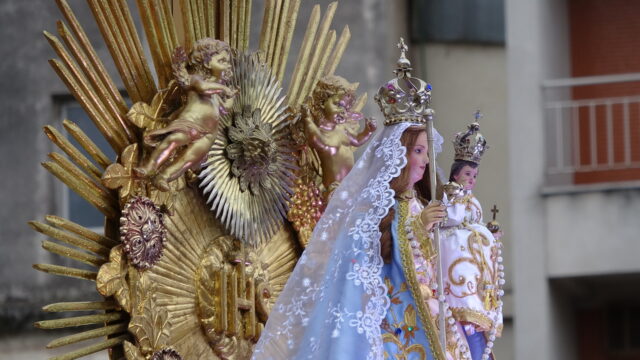 Jujuy celebra el centenario de la coronación de la Virgen del Rosario Jujuy celebra el centenario de la coronación de la Virgen del Rosario