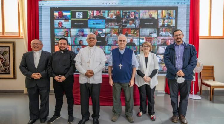 La carta de los obispos de Latinoamérica y el Caribe al papa Francisco La carta de los obispos de Latinoamérica y el Caribe al papa Francisco
