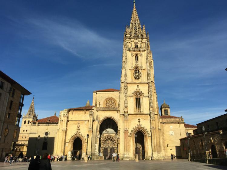La Catedral de Oviedo cumple 1.200 años La Catedral de Oviedo cumple 1.200 años