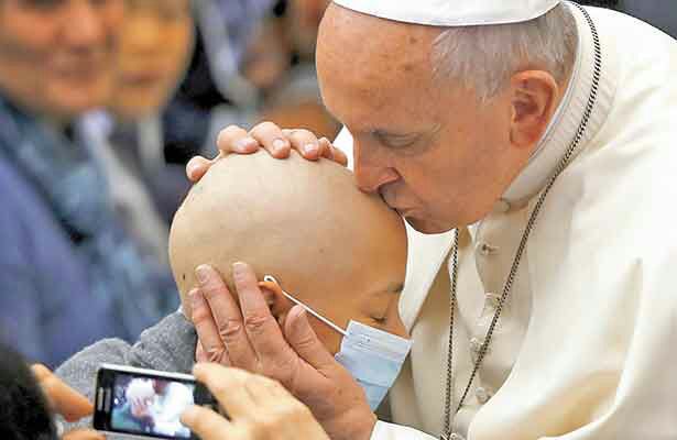 La enfermedad refleja "nuestra dependencia de Dios", dijo el Papa La enfermedad refleja "nuestra dependencia de Dios", dijo el Papa