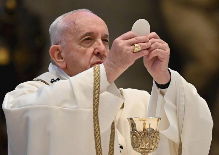El Papa: La suspensión de las misas fue una "triste experiencia de ayuno litúrgico" El Papa: La suspensión de las misas fue una "triste experiencia de ayuno litúrgico"