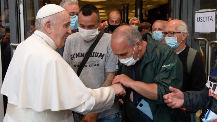 La vacunación completa, condición para participar en los encuentros con el Papa La vacunación completa, condición para participar en los encuentros con el Papa