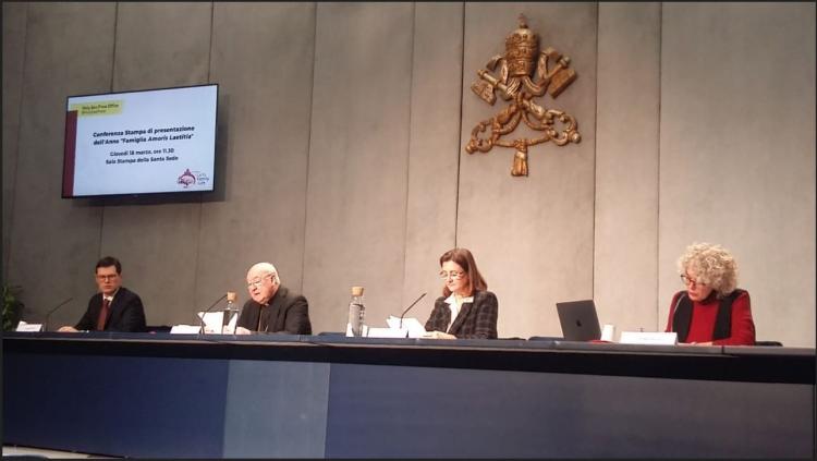 "Las familias necesitan cuidado pastoral", afirmó el Card. Farrell "Las familias necesitan cuidado pastoral", afirmó el Card. Farrell