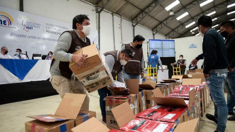 Los obispos animan a los ecuatorianos a votar en la segunda vuelta Los obispos animan a los ecuatorianos a votar en la segunda vuelta