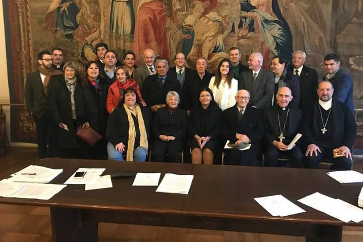 Los obispos animan a los periodistas a ser servidores de la verdad y el bien común Los obispos animan a los periodistas a ser servidores de la verdad y el bien común