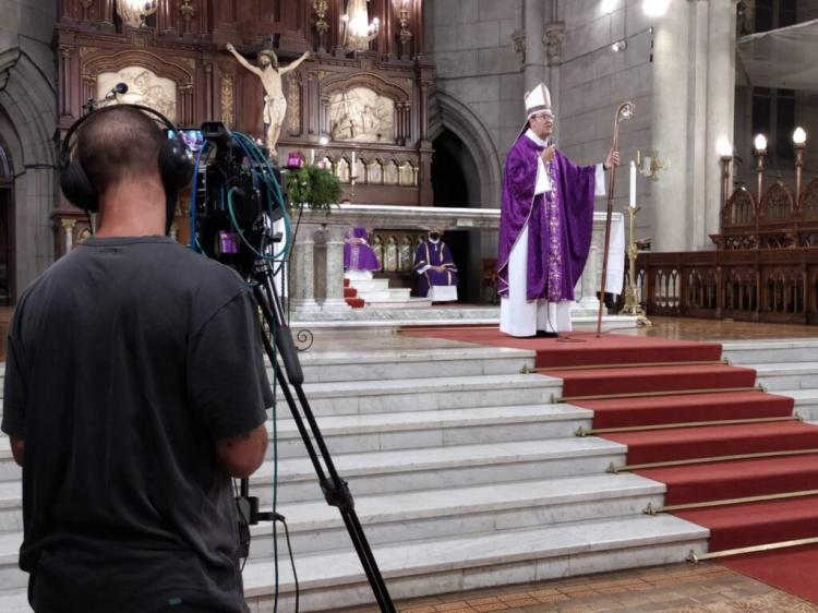 Mar del Plata: Alegría por los 30 años de la Misa por TV Mar del Plata: Alegría por los 30 años de la Misa por TV
