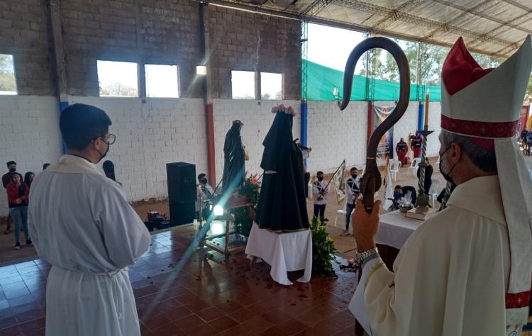 Mons. Braida: "Caminar junto a nuestros santos" Mons. Braida: "Caminar junto a nuestros santos"