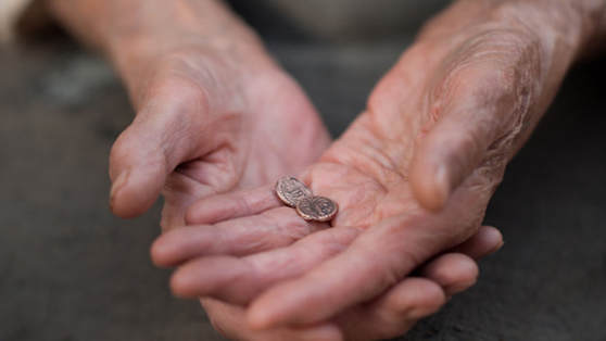 Mons. Buenanueva: "Jesús en el espejo de una viuda pobre" Mons. Buenanueva: "Jesús en el espejo de una viuda pobre"