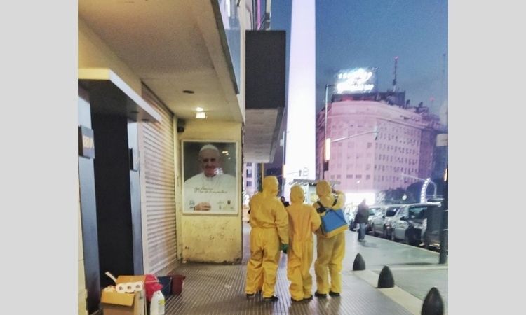 Mons. Buenanueva: "Pandemia, fraternidad y democracia" Mons. Buenanueva: "Pandemia, fraternidad y democracia"