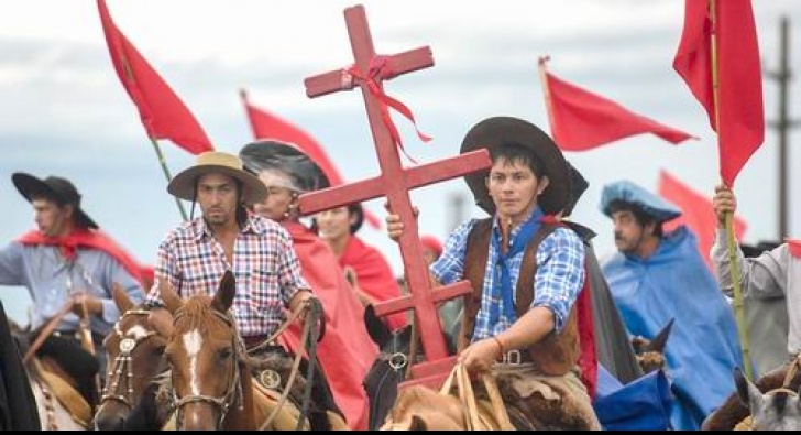 Mons. Canecín animó a la esperanza a los devotos de la Cruz Gil Mons. Canecín animó a la esperanza a los devotos de la Cruz Gil