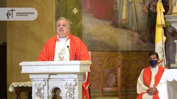 Mons. Colombo: El testimonio esperanzado y la alegría del Evangelio Mons. Colombo: El testimonio esperanzado y la alegría del Evangelio