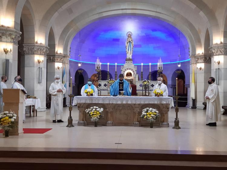 Mons. Fassi en Lourdes: "Imitar la ternura de José y María" Mons. Fassi en Lourdes: "Imitar la ternura de José y María"