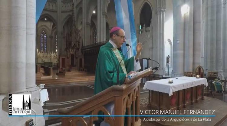Mons. Fernández: "No seamos paganos en la forma de hablar y de mirar a la gente" Mons. Fernández: "No seamos paganos en la forma de hablar y de mirar a la gente"