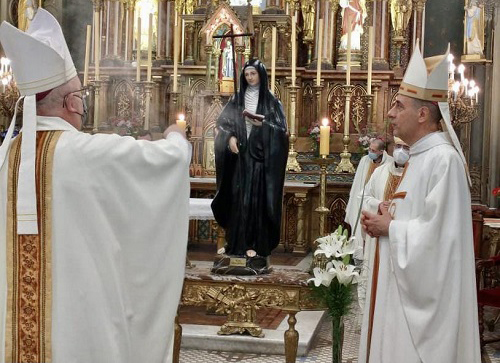 Mons. Fernández pidió la intercesión de Mama Antula, la "caminante del espíritu"