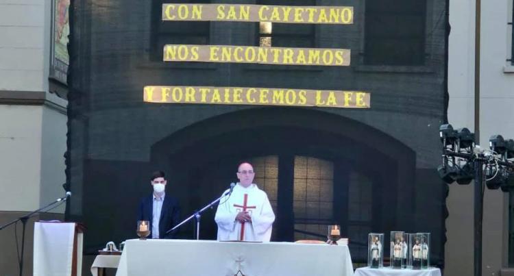 Mons. Fernández recuerda la propuesta original de San Cayetano