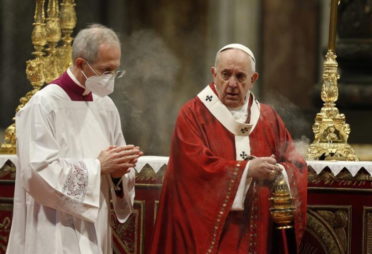 Mons. Guido Marini deja de ser el Maestro de ceremonias del Papa Mons. Guido Marini deja de ser el Maestro de ceremonias del Papa