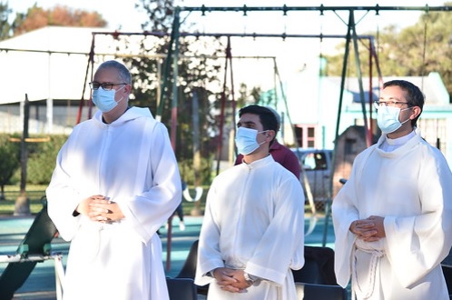 Mons. Lugones ordenó tres diáconos camino al sacerdocio