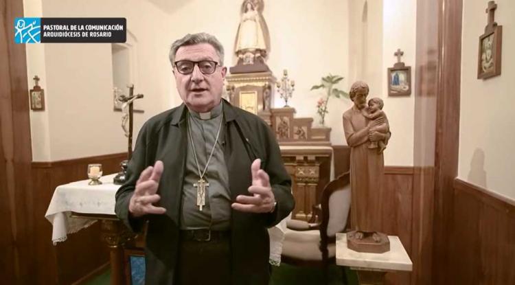 Mons. Martín pide a San José por los padres, las familias y la Iglesia Mons. Martín pide a San José por los padres, las familias y la Iglesia