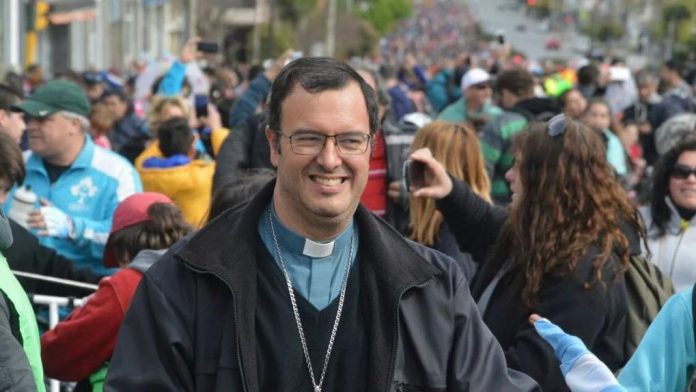 Mons Mestre: "No enroscarse con lo malo de nuestro interior" Mons Mestre: "No enroscarse con lo malo de nuestro interior"