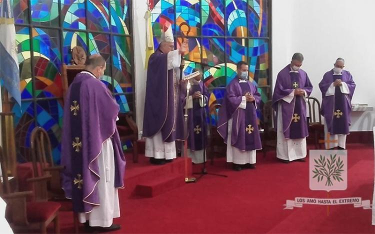 Mons. Olivera recordó a Shaw, "empresario en plenitud, creyente alegre, honrado y solidario" Mons. Olivera recordó a Shaw, "empresario en plenitud, creyente alegre, honrado y solidario"