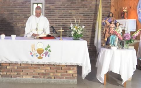 Mons. Uriona: "Jesús es un niño débil que nació en una familia" Mons. Uriona: "Jesús es un niño débil que nació en una familia"