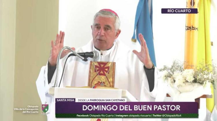 Mons. Uriona llamó a rezar por más vocaciones para la Iglesia Mons. Uriona llamó a rezar por más vocaciones para la Iglesia