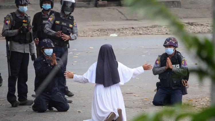 Myanmar: Nuevo llamamiento de los obispos ante la violencia que no cesa Myanmar: Nuevo llamamiento de los obispos ante la violencia que no cesa