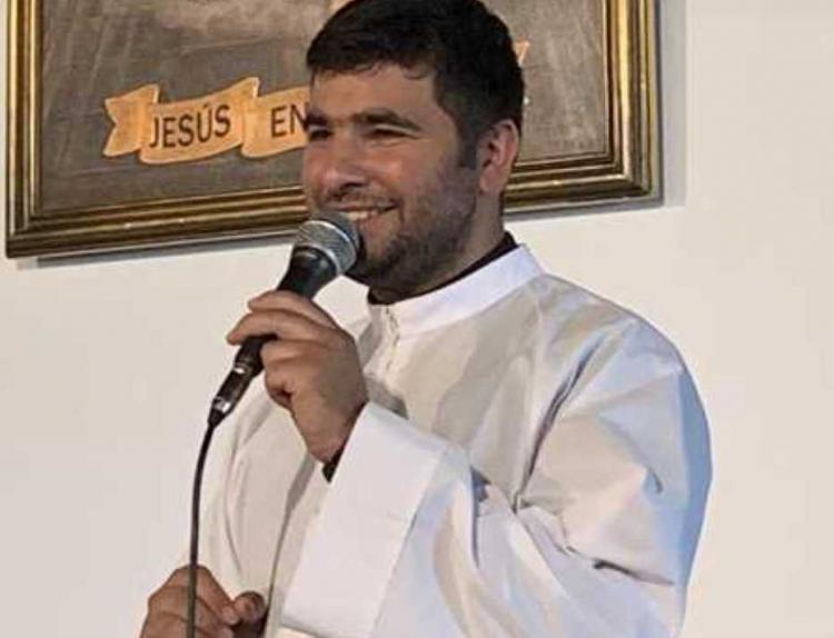 Ordenación sacerdotal en la Comunidad Evangelizadora Mensajeros de la Paz
