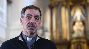 Pbro. Martín Bernal: En pandemia, los medios permitieron "seguir encontrándonos" Pbro. Martín Bernal: En pandemia, los medios permitieron "seguir encontrándonos"