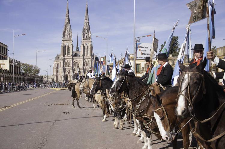 Precisiones del santuario de Luján sobre la suspensión de la Peregrinación Gaucha Precisiones del santuario de Luján sobre la suspensión de la Peregrinación Gaucha